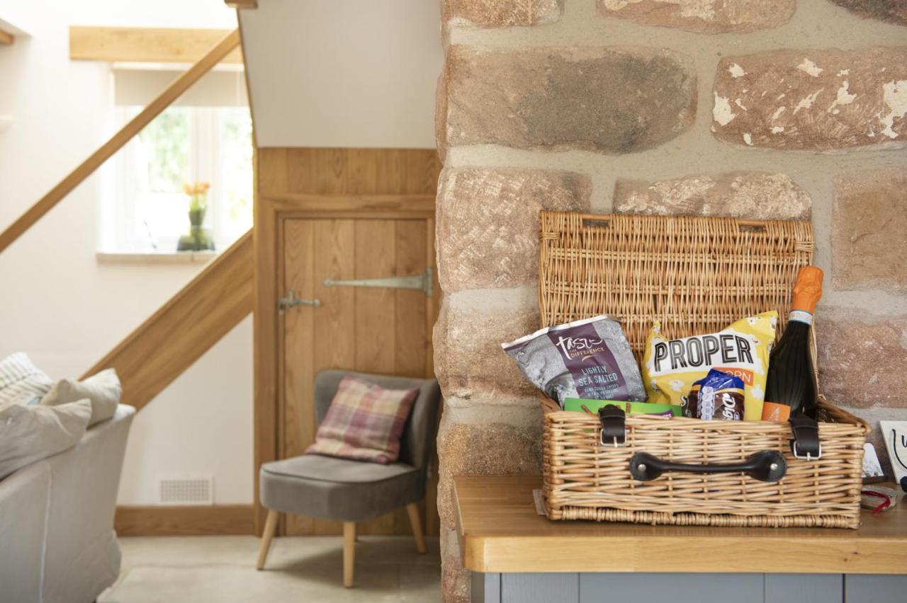 Luxurious Barn Conversion Oakamoor Bagian luar foto